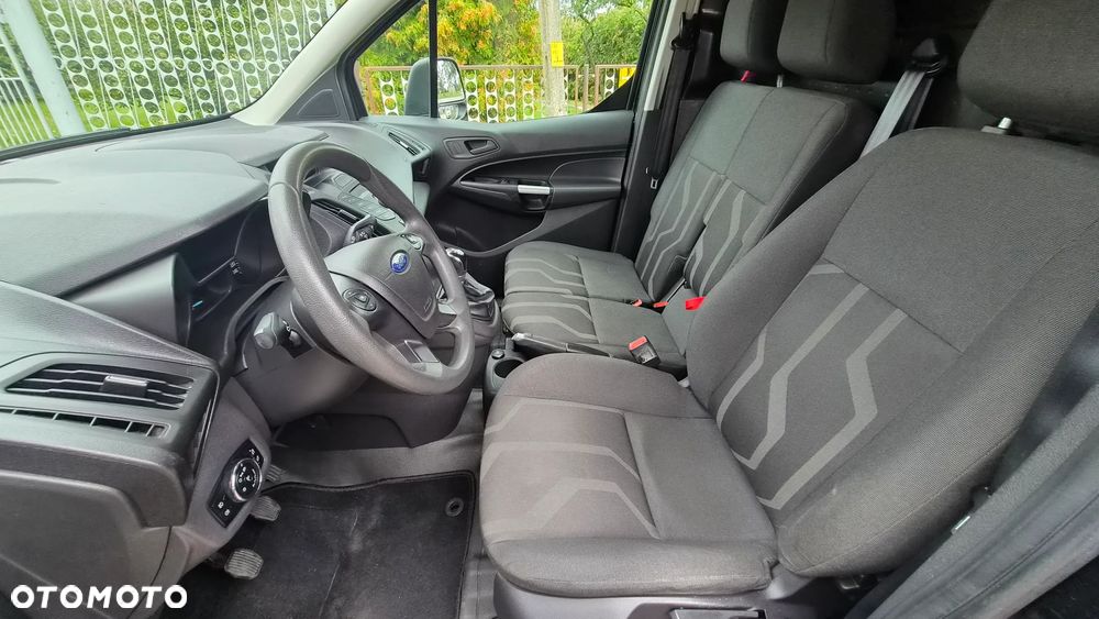 Ford Transit Connect - 9