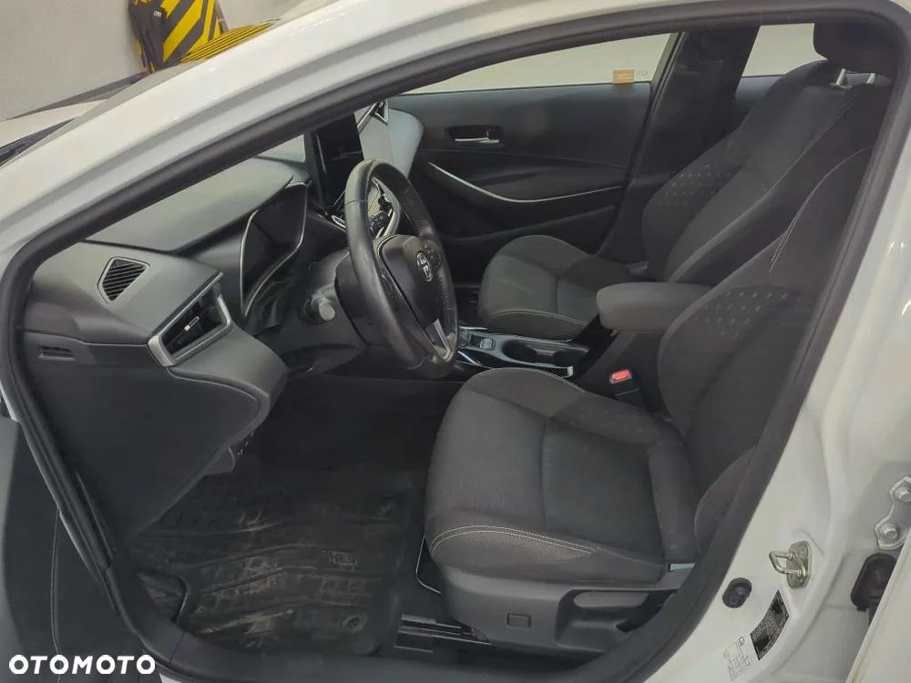 Toyota Corolla 1.8 Hybrid Comfort - 9