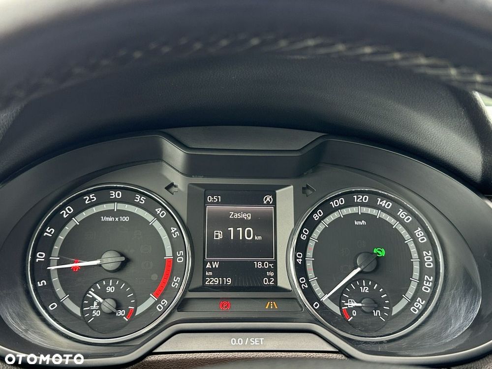 Skoda Octavia 2.0 TDI 4x4 DSG Scout - 18