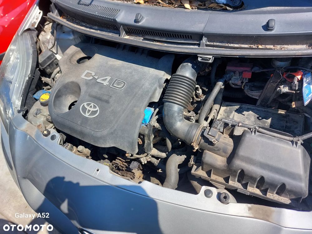 Zderzak TOYOTA YARIS 2 1,4D 09R. maska,lampy,drzwi,klapa..... - 9