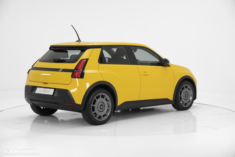Renault 5 E-Tech R Evolution 120 Urban Range - 4
