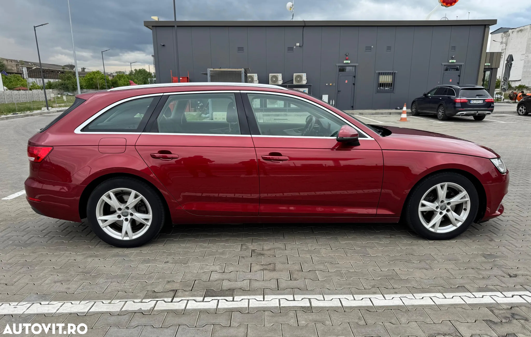Audi A4 Avant 2.0 TDI S tronic - 5
