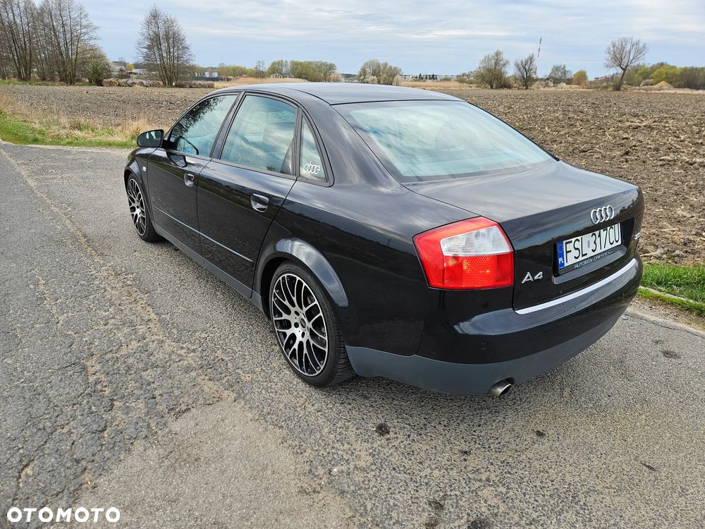 Audi A4 Limousine 2 - 14