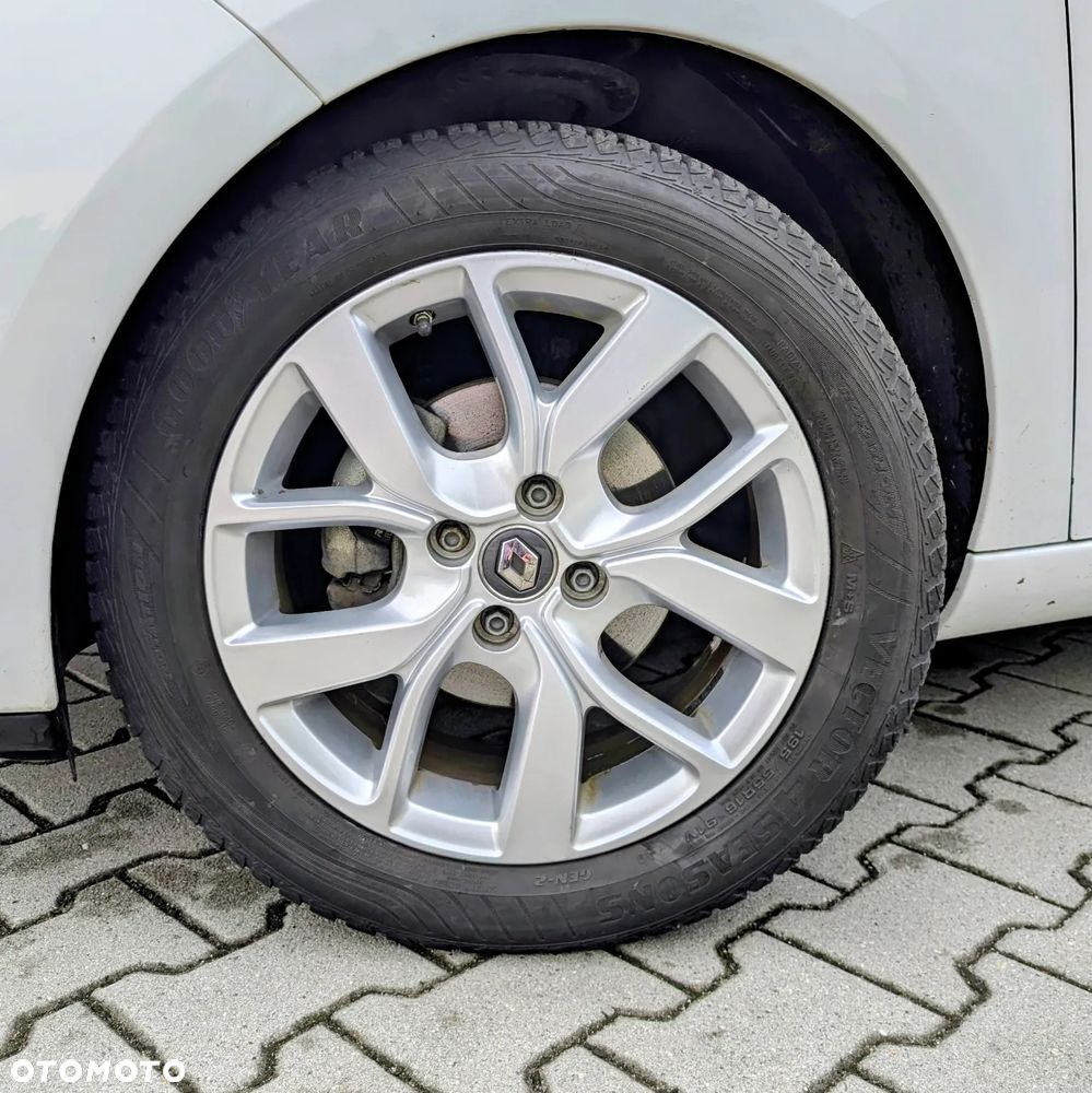 Renault Zoe - 15
