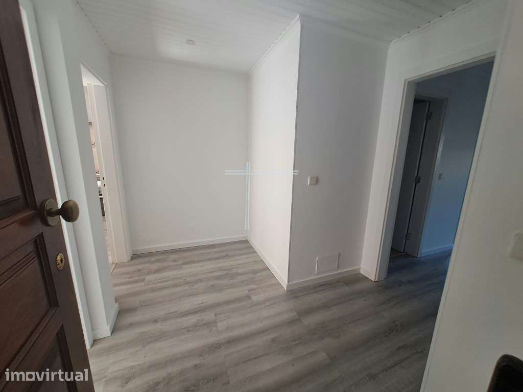 Apartamento T3 - Quinta do Conde - Grande imagem: 2/26
