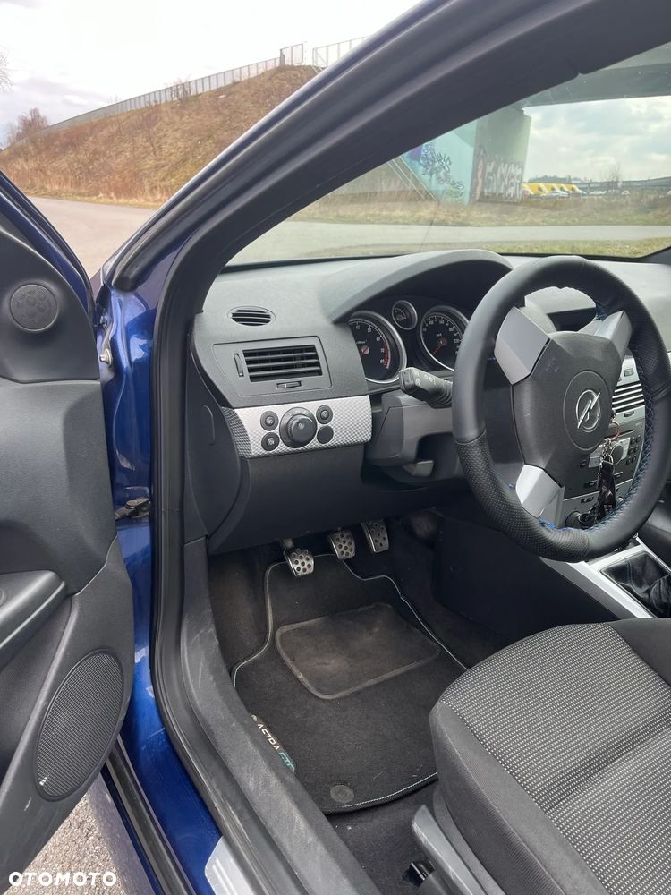 Opel Astra 2.0 T Sport - 7