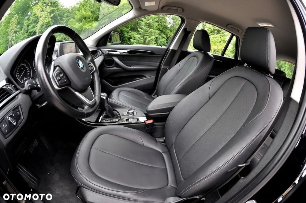 BMW X1 sDrive18d Sport Line - 19