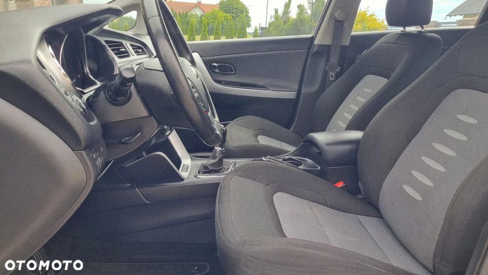 Kia Ceed 1.4 CVVT Vision - 12