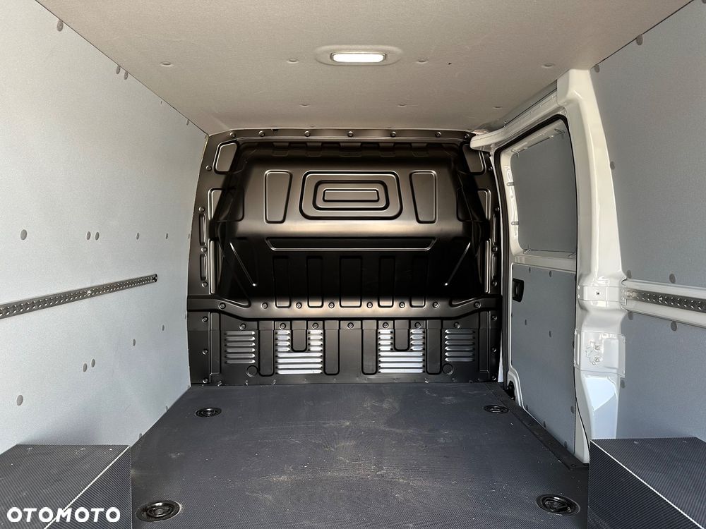 Maxus Inny - 17