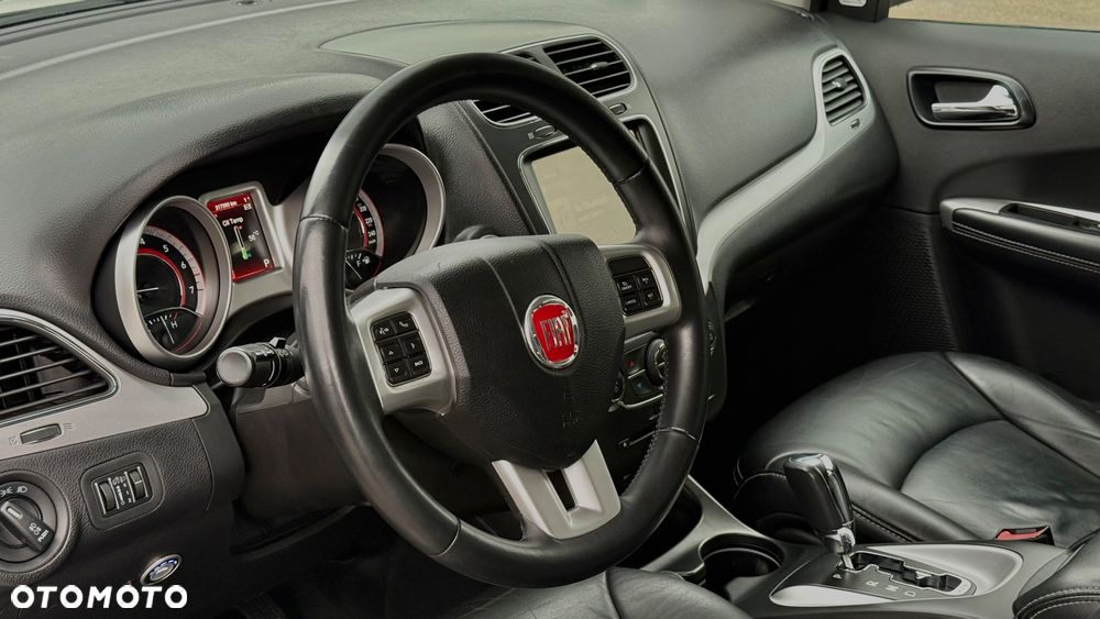 Fiat Freemont 3.6 V6 Lounge - 18