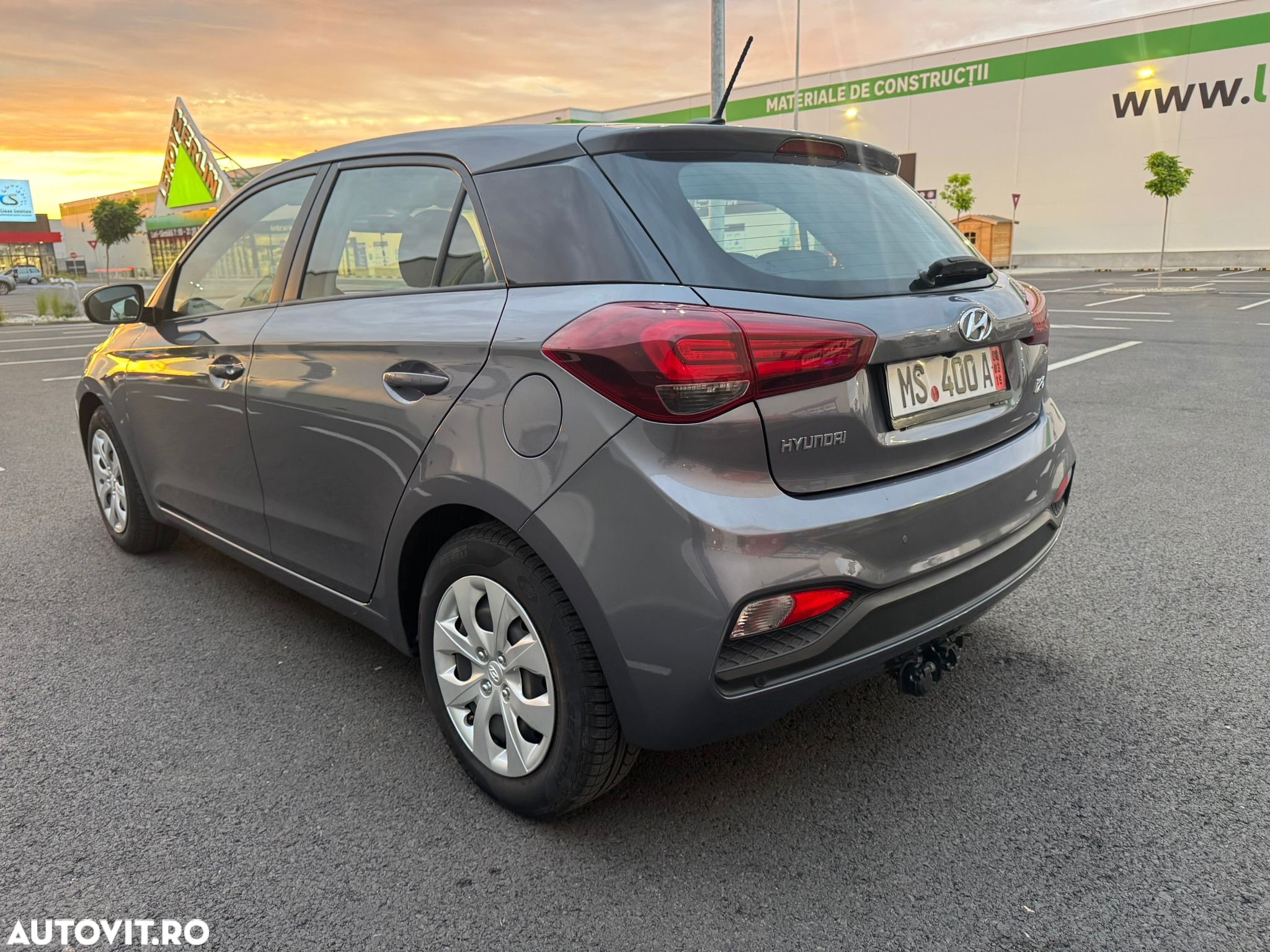 Hyundai i20 blue 1.4 Active Pure - 16