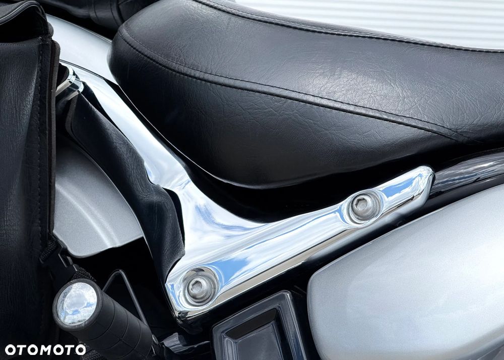 Suzuki VL 800 Volusia - Boulevard C50 - 28