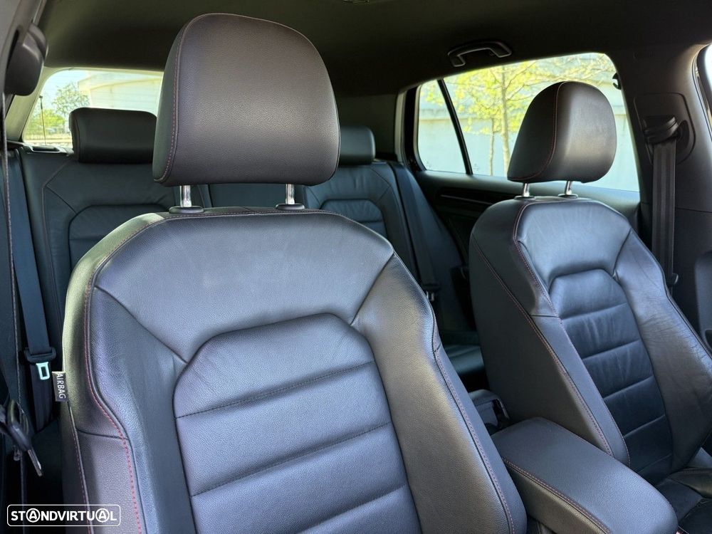 VW Golf 2.0 TSi GTi DSG - 23
