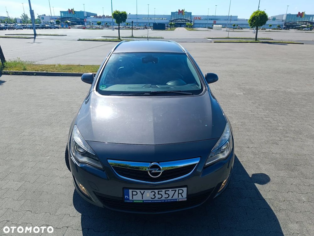 Opel Astra 1.4 Turbo - 10