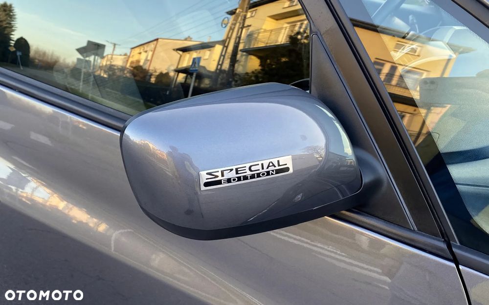 Kia Venga 1.6 L - 36