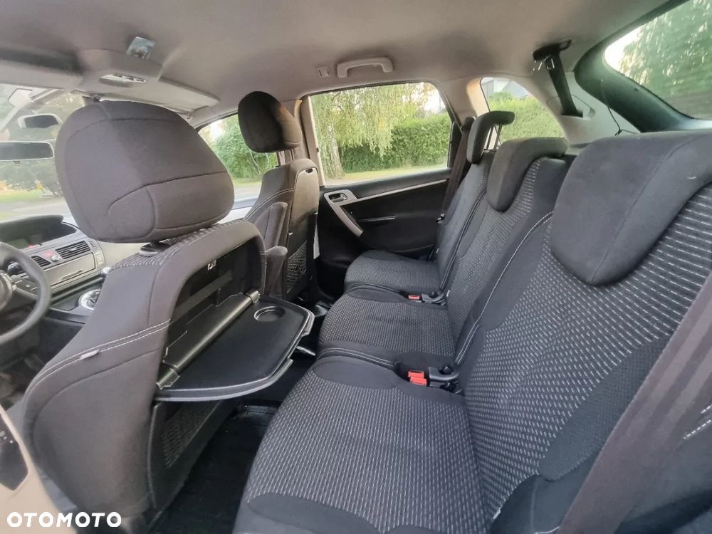Citroën C4 Picasso - 21