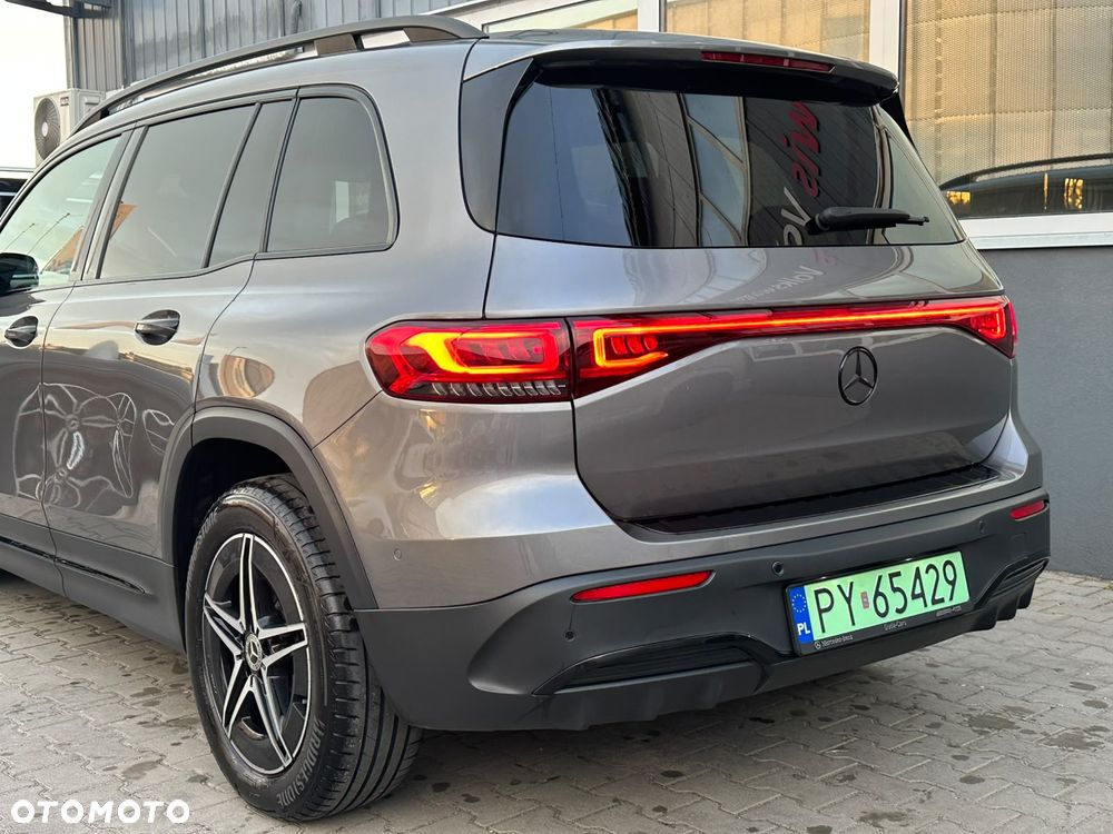 Mercedes-Benz EQB 250 66.5kWh AMG - 33
