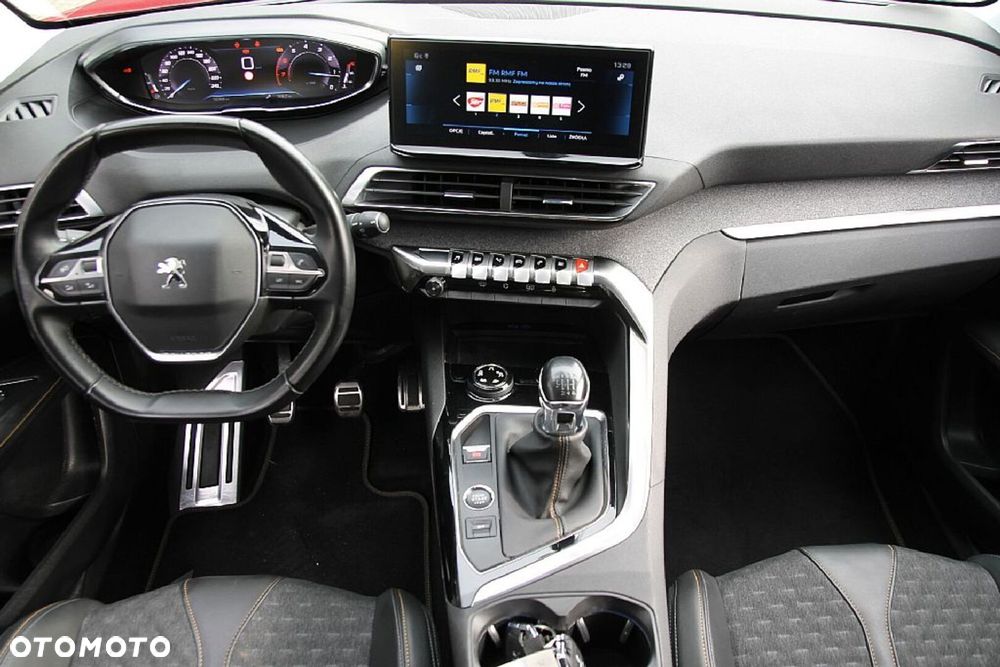 Peugeot 3008 1.2 PureTech Road Trip S&S - 20