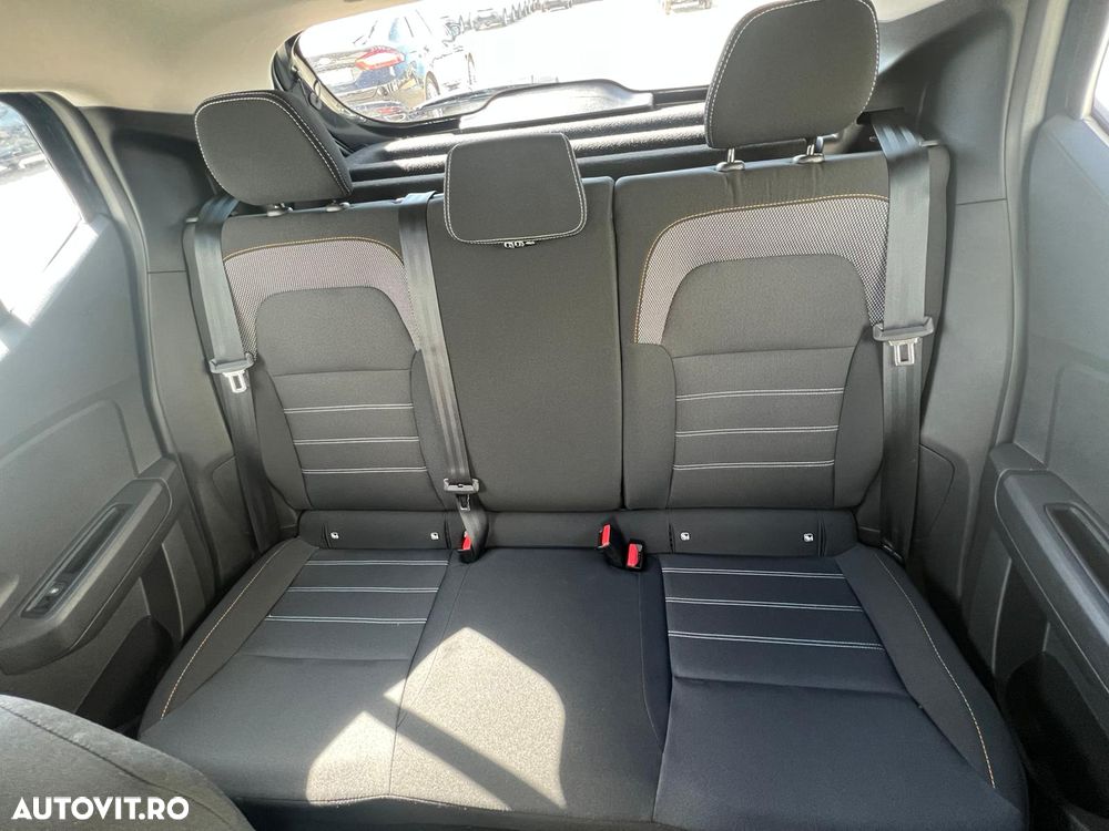 Dacia Sandero Stepway TCe 90 MT6 Comfort - 10