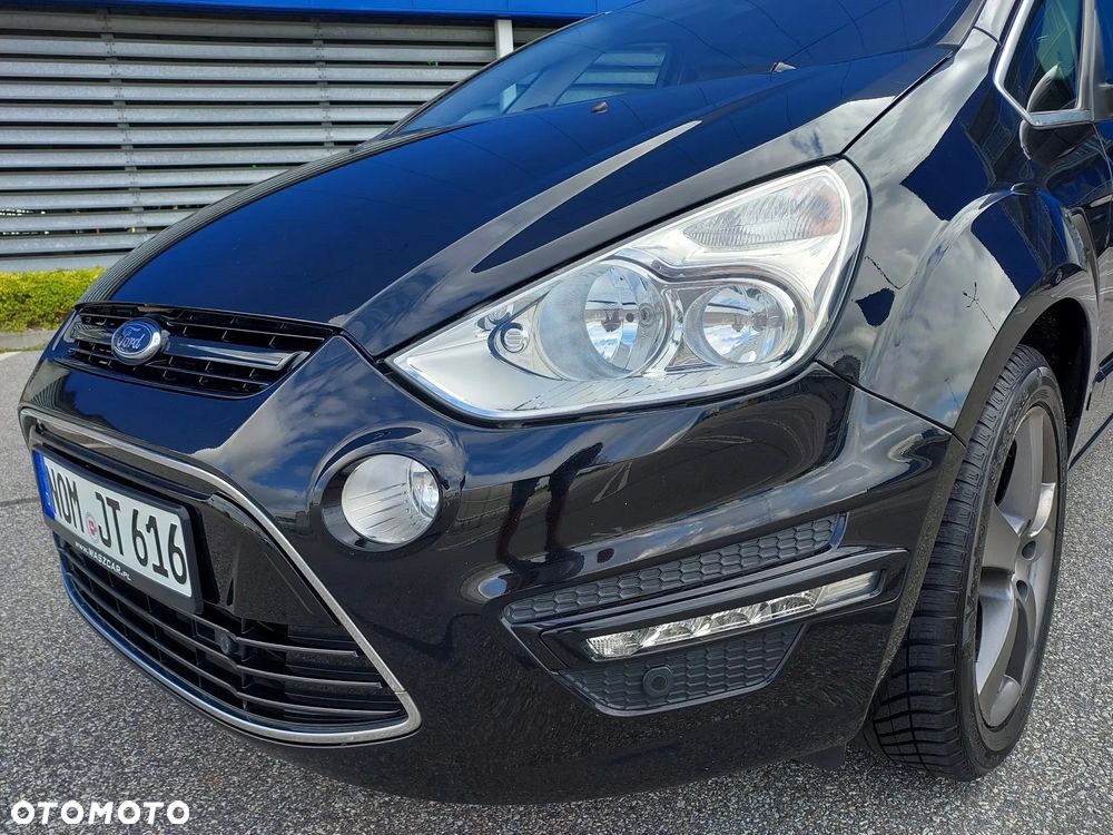 Ford S-Max 2.0 TDCi DPF Titanium - 13