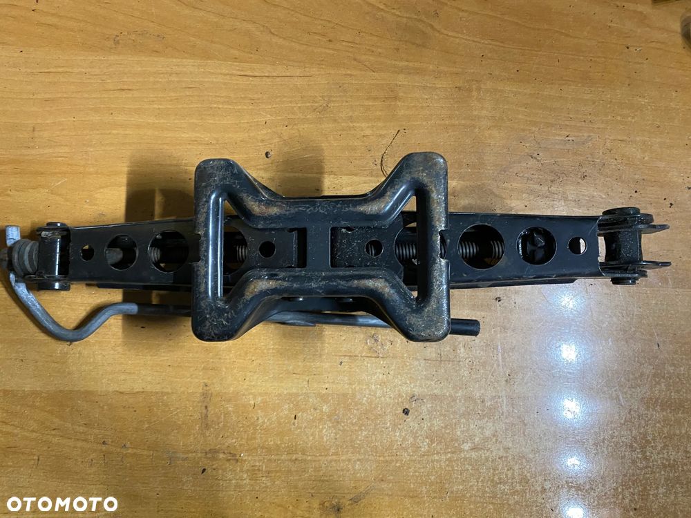 LEWAREK PODNOŚNIK MERCEDES BMW FIAT FORD MAZDA JAGUAR PEUGEOT CITROEN RENAULT - 11