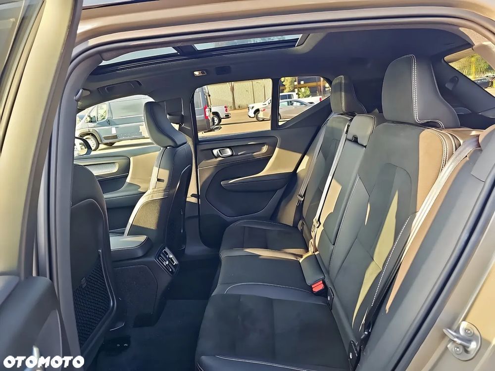 Volvo XC 40 T5 AWD Geartronic R-Design - 12