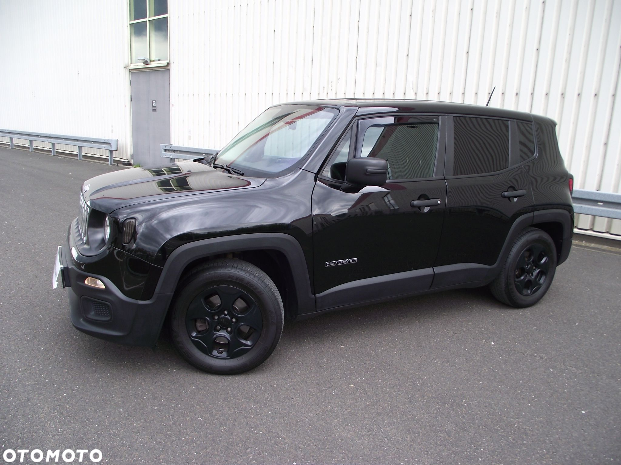 Jeep Renegade 1.6 E-TorQ Sport FWD - 2