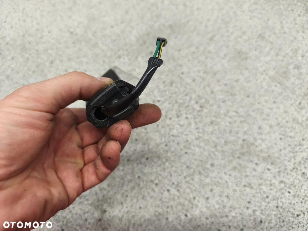 Kierunkowskaz prawy przód Kawasaki Ninja 125 Z125 Z 125 - 6