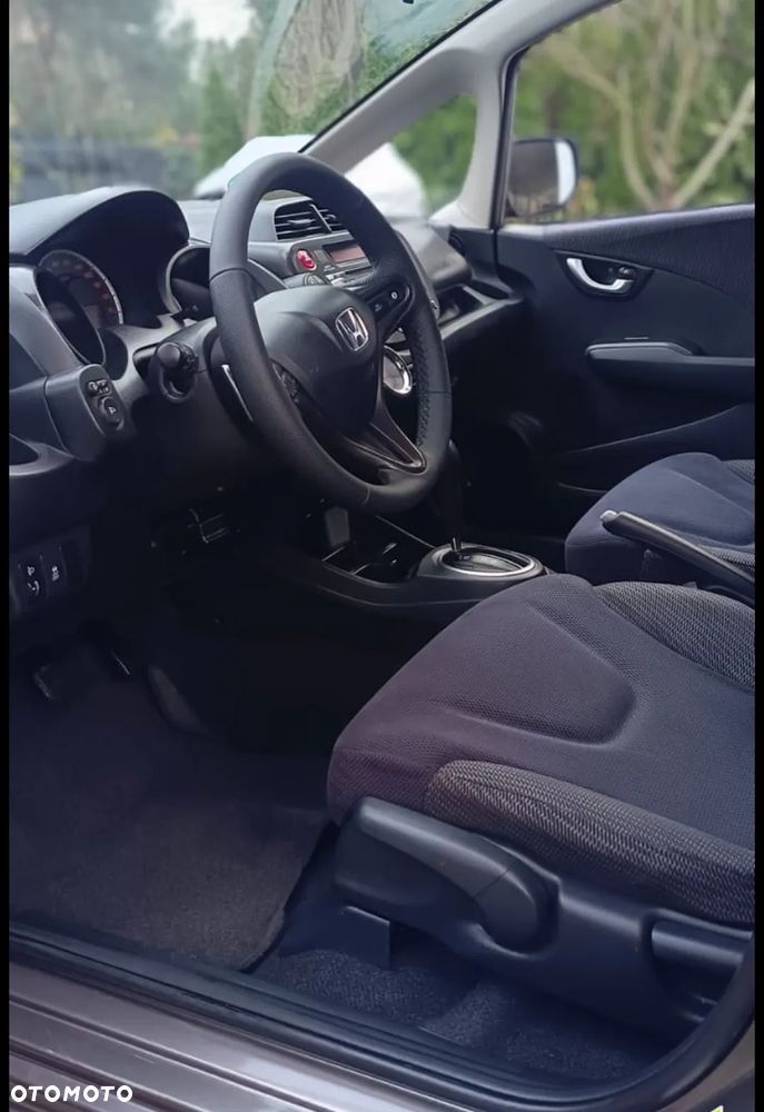 Honda Jazz ver-1-4-automatik-goal - 18