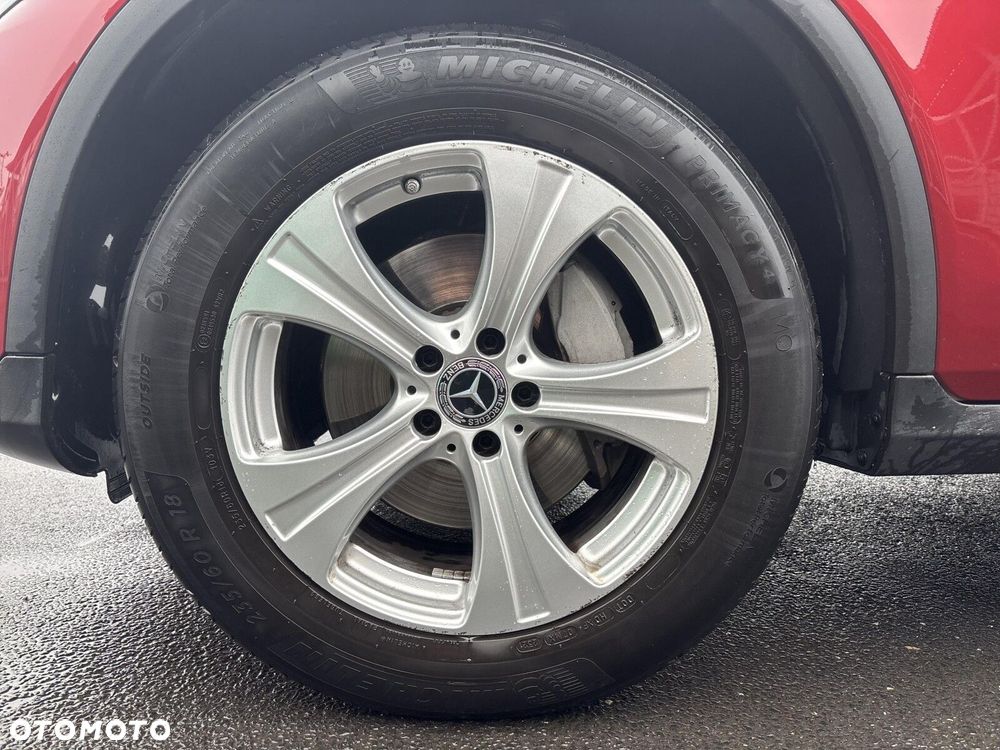 Mercedes-Benz GLC - 9