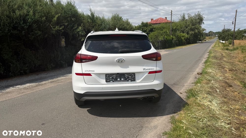 Hyundai Tucson - 8