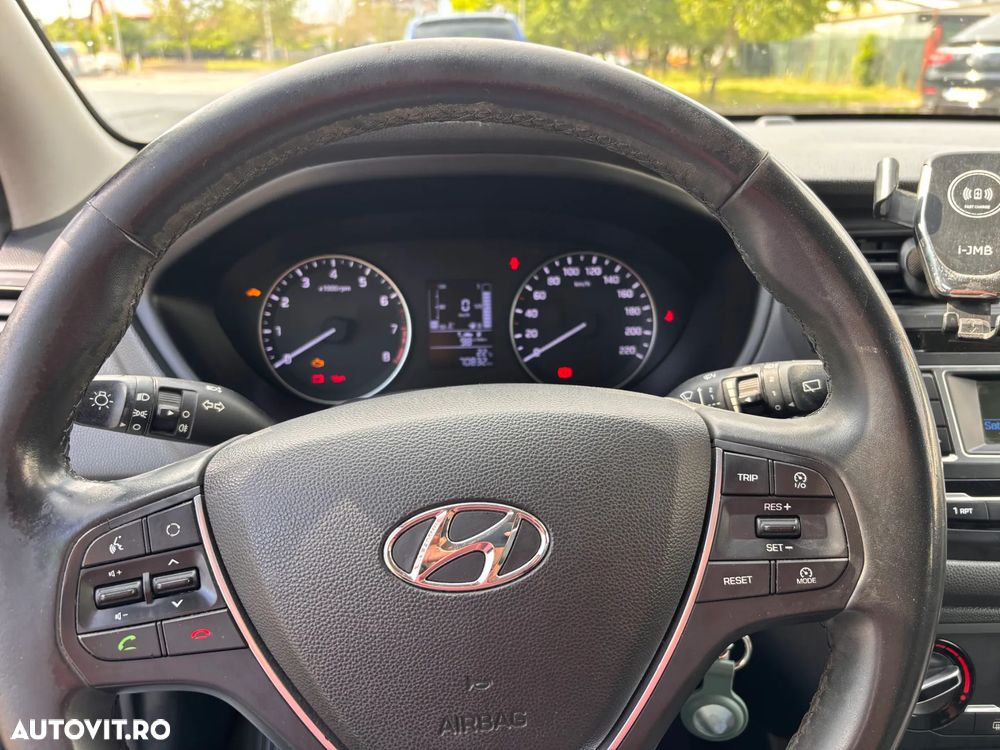 Hyundai i20 - 6