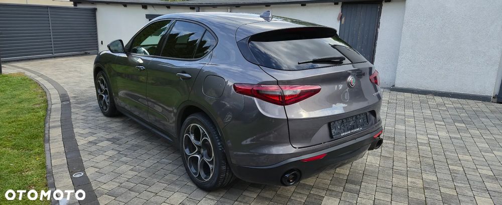 Alfa Romeo Stelvio 2.2 Diesel 16V AT8-Q4 Executive - 5