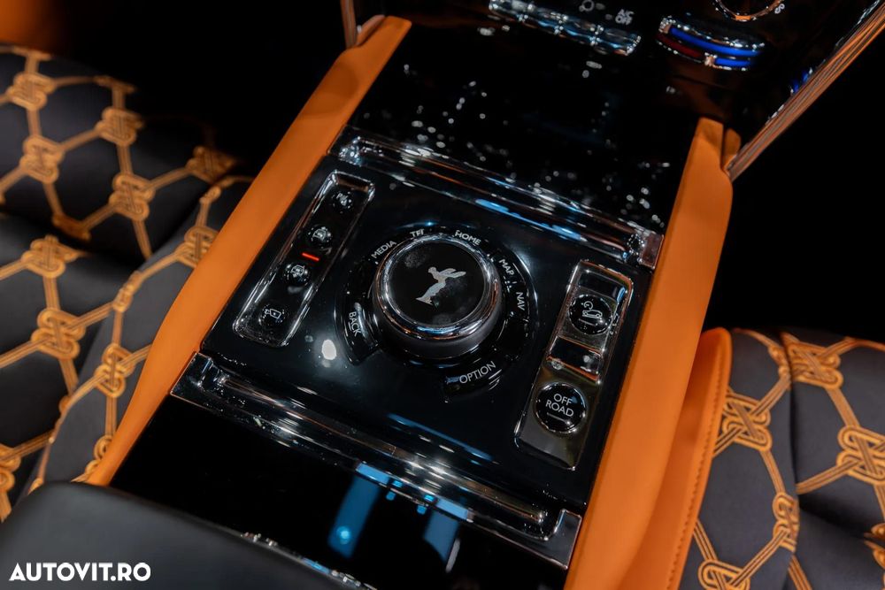Rolls-Royce Cullinan - 37