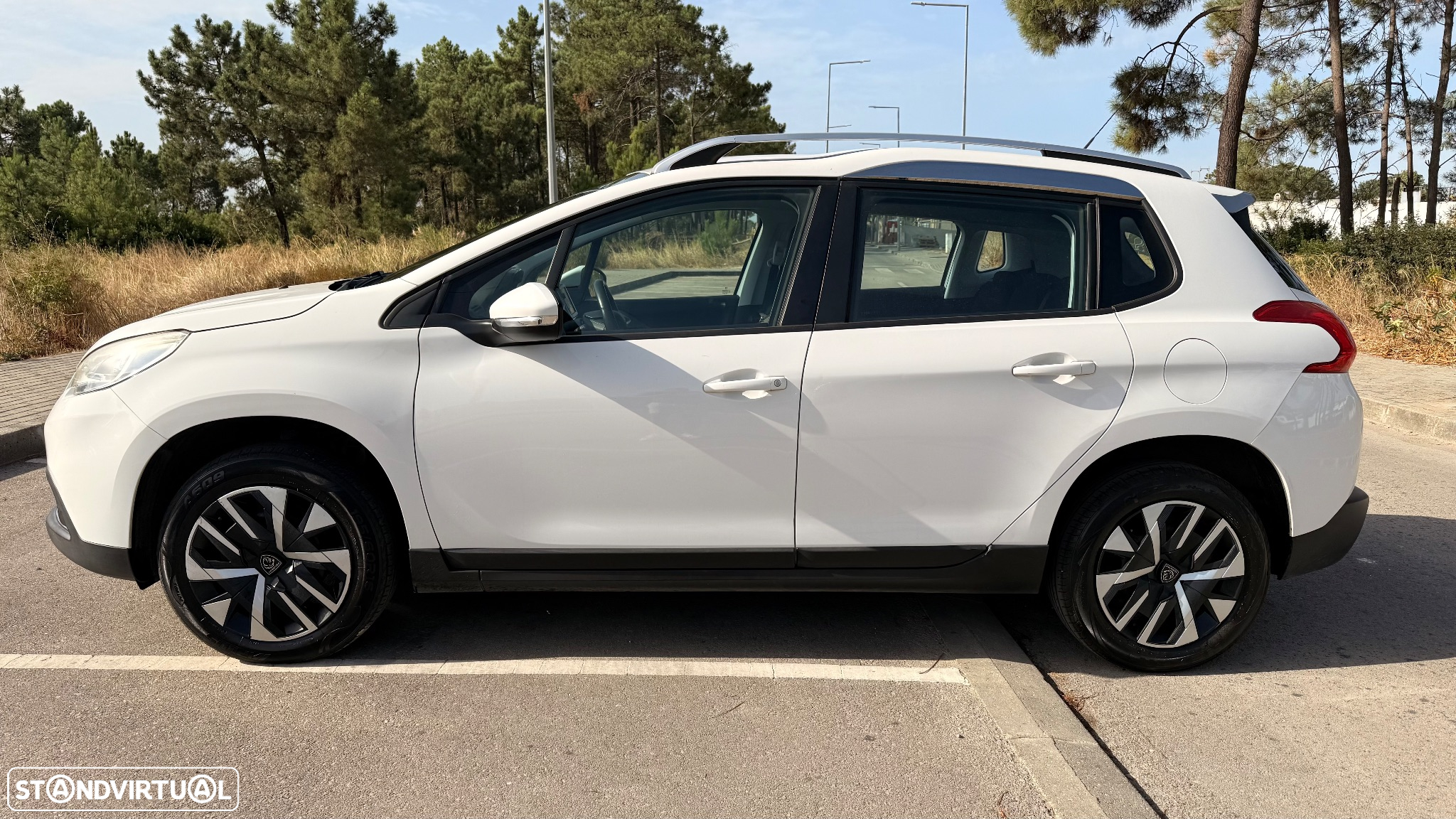 Peugeot 2008 1.2 VTi Active - 15