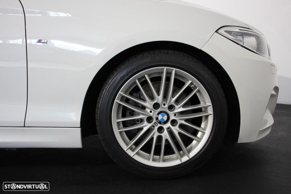 BMW 220 d Cabrio Pack M - 9