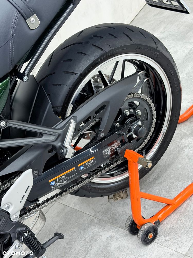 Kawasaki Z 900 RS - 20