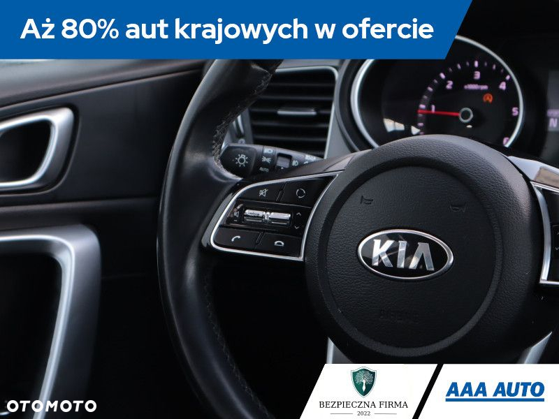 Kia Ceed - 21