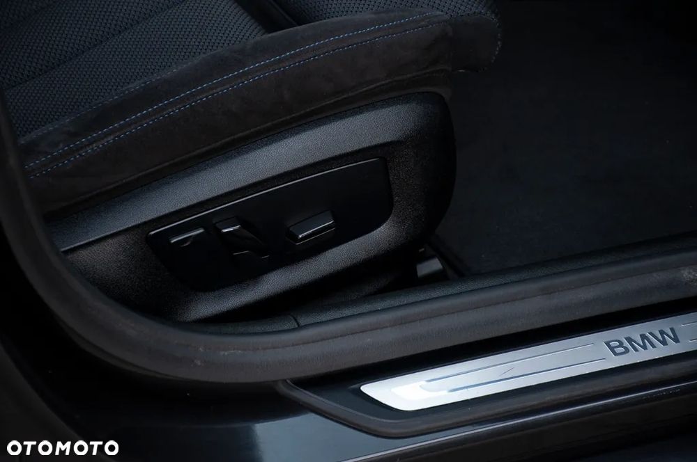 BMW Seria 5 520d Luxury Line - 18