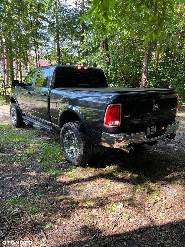 RAM 1500 5.7 Crew Cab Laramie - 19