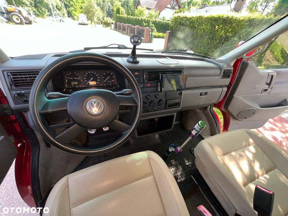 Volkswagen Caravelle CL - 14