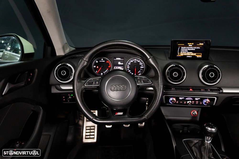 Audi A3 Sportback 1.6 TDI S-line - 8