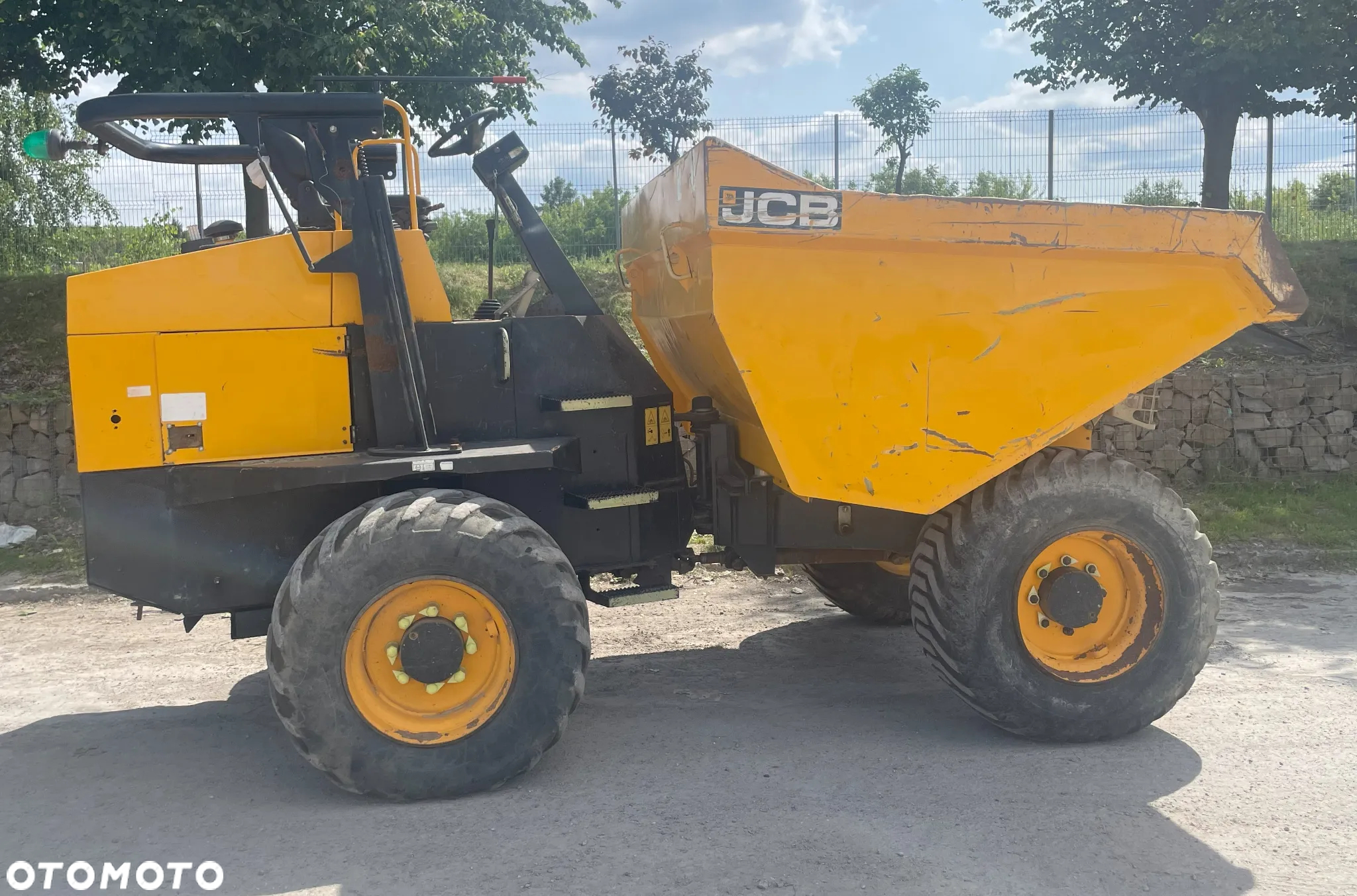 JCB 9TFT - 2