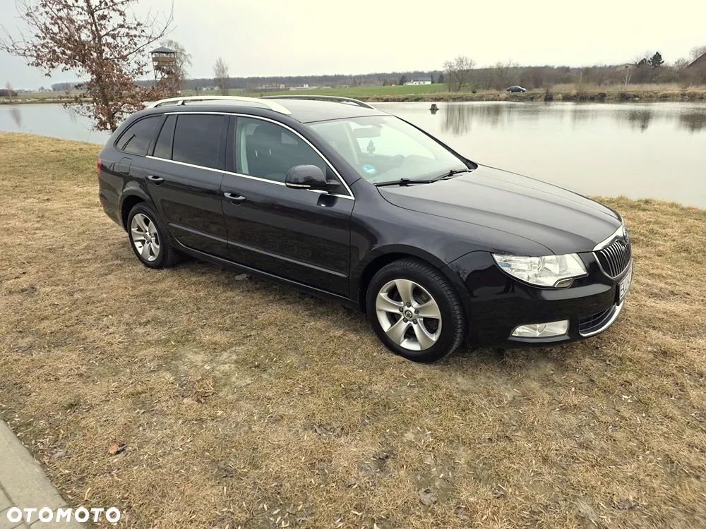 Skoda Superb 1.8 TSI Active - 32