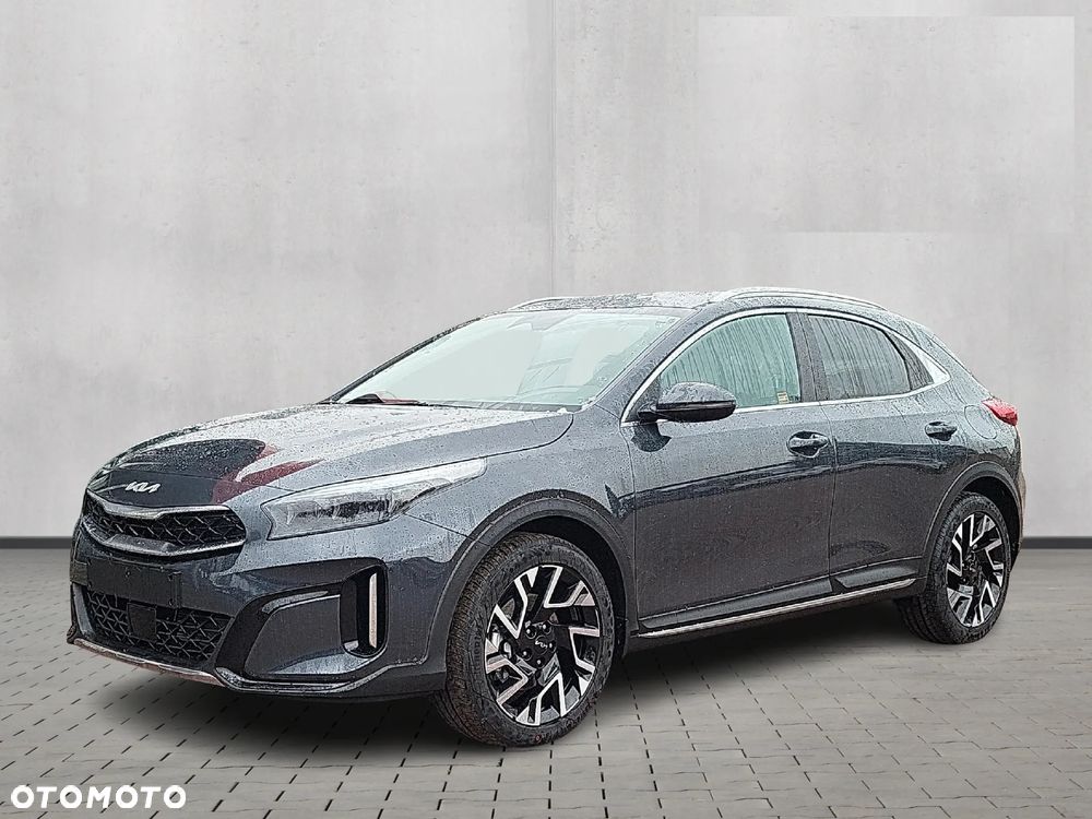 Kia XCeed 1.6 T-GDI Business Line DCT - 1