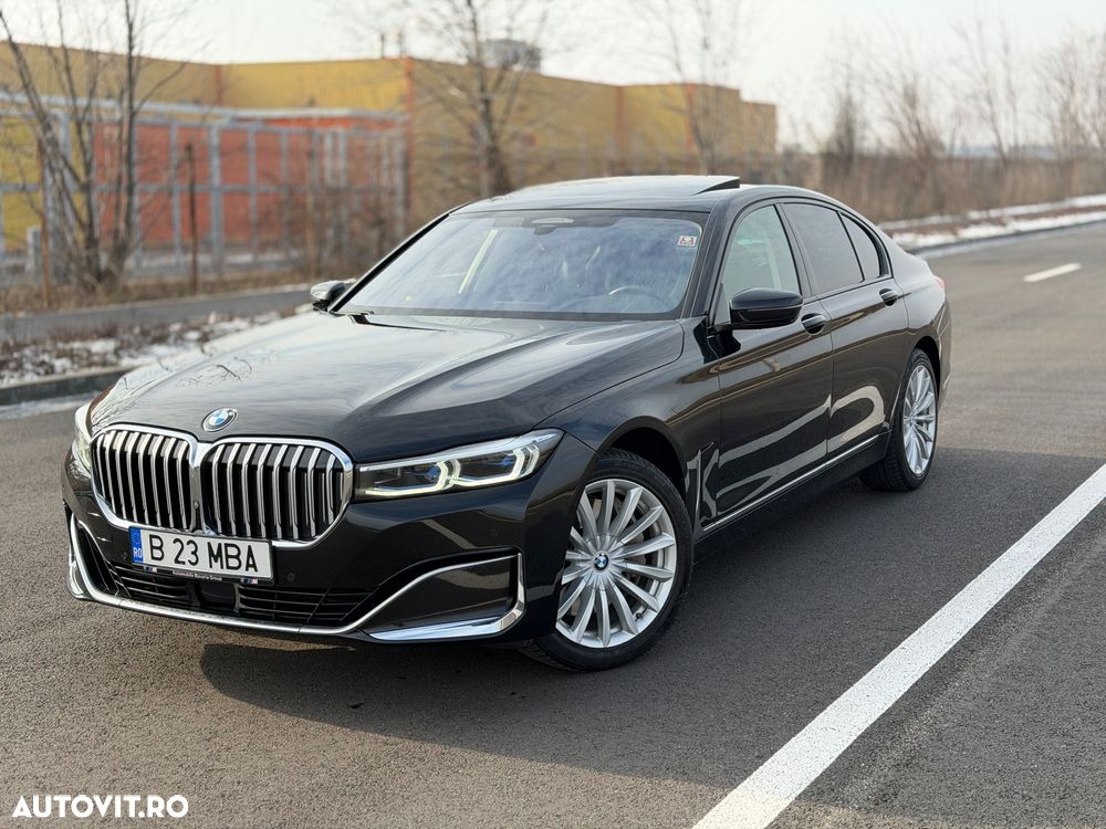 BMW Seria 7 740d xDrive MHEV - 17