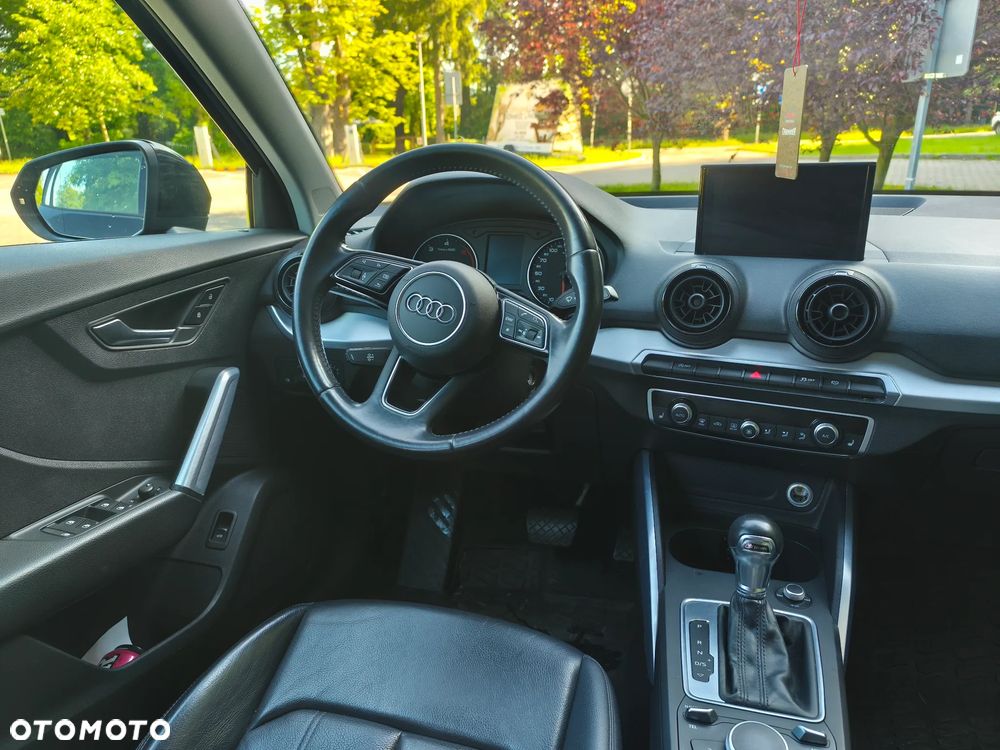 Audi Q2 1.6 TDI S tronic sport - 12