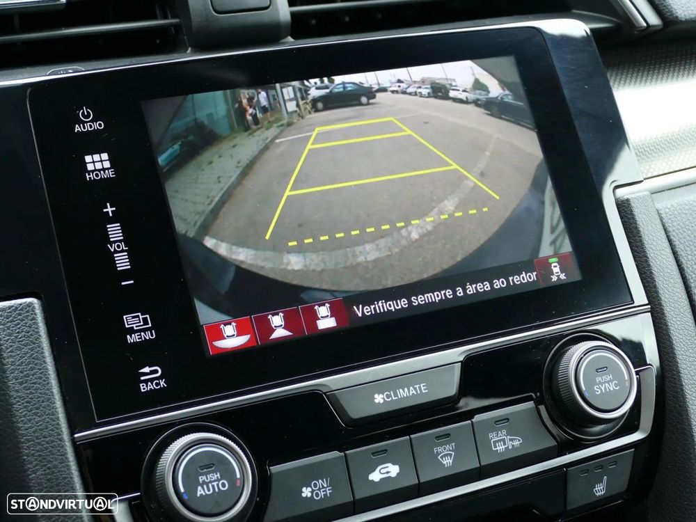 Honda Civic 1.6 i-DTEC Executive Premium 9AT - 23