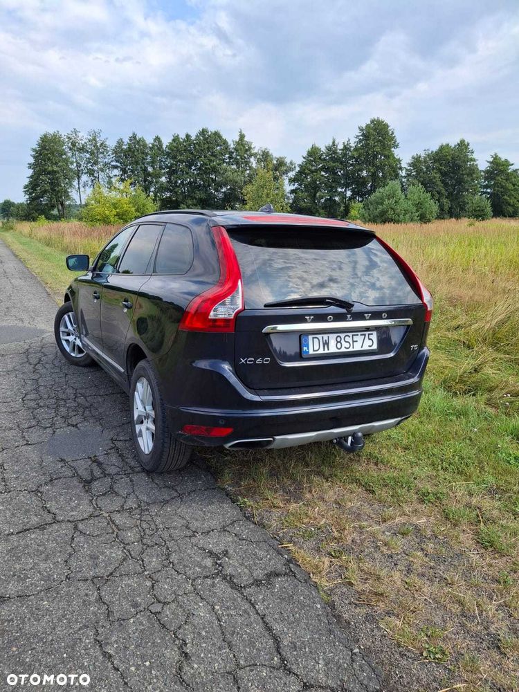 Volvo XC 60 - 2