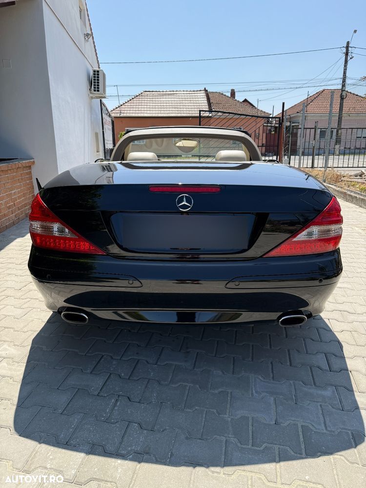 Mercedes-Benz SL 350 Aut - 8